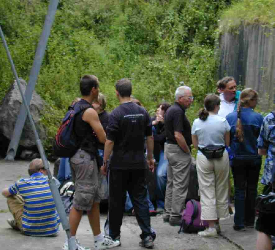 F&uuml;hrung im Lahn-Mamor-Museum